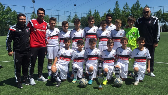U-12 Takımımız Namağlup Şampiyon Oldu