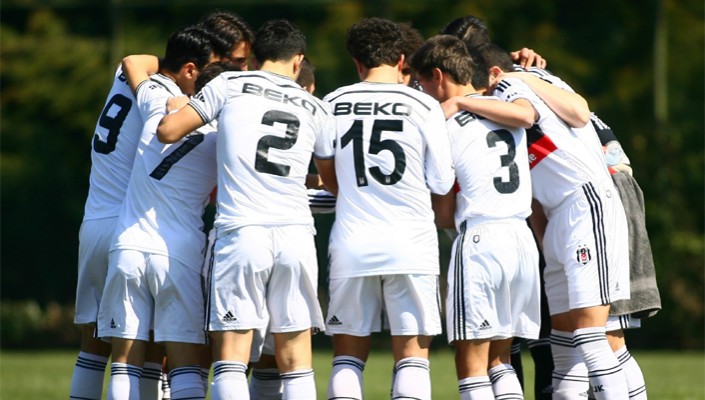 Trabzonspor:3 Beşiktaş:1 (U-19)
