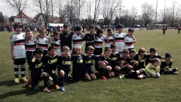 U-9 Takımımız Scouth Soda Junior Cup'da  Altın Grup'a Yükseldi