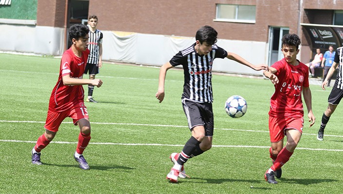 Ç. Rizespor:2 Beşiktaş:1 (U-15)