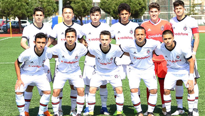 Fenerbahçe:2 Beşiktaş:2 (U-16)