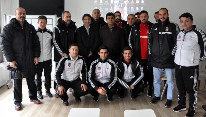 Futbol Altyapı Antrenörlerimiz, Psikolojik Performans Eğitimi Aldı