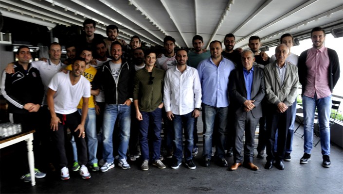 Erkek Voleybol Takımımız, Yeni Sezon Öncesi Birlik Beraberlik Yemeğinde Buluştu