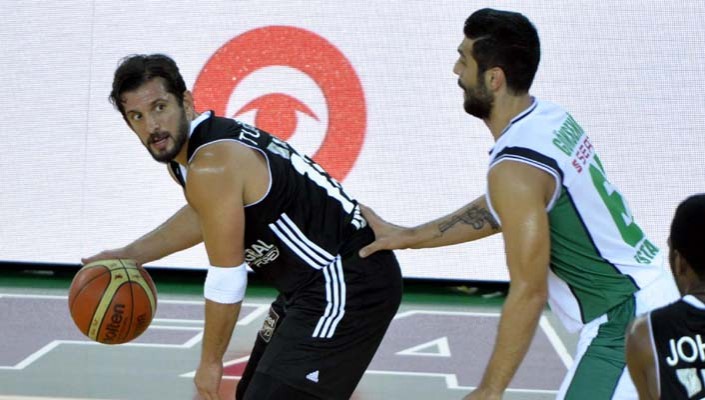 Darüşşafaka Doğuş:74 Beşiktaş İntegral Forex:71