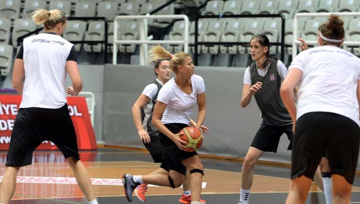Kadın Basketbol Takımımız’ın Derbi Hazırlıkları Sona Erdi 