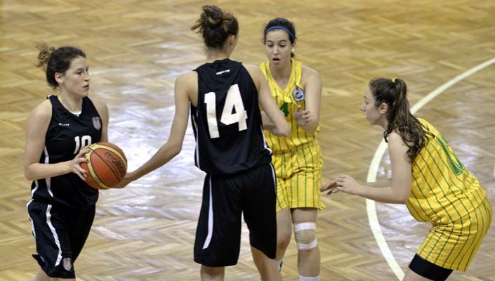 Genç Kız Basketbol Takımımız Finale Çıktı