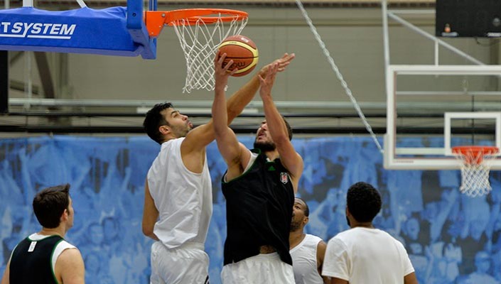 Erkek Basketbol Takımımız Taktik Çalıştı 