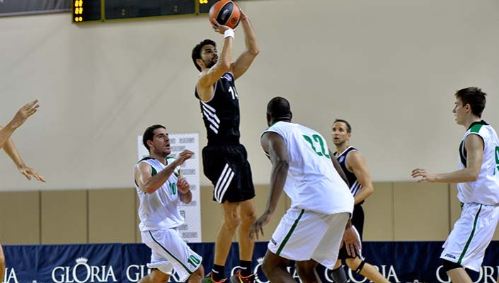 Beşiktaş:74 Unics Kazan:83