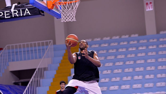 Beşiktaş Sompo Japan Takımımız Kampa Girdi