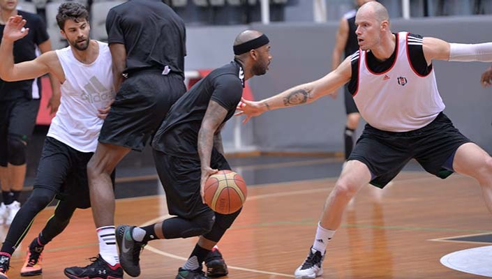 Beşiktaş Sompo Japan Takımımız Taktik Çalıştı 