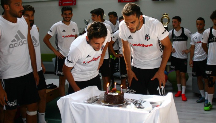 Luiz Rhodolfo ve Mustafa Pektemek’in Doğum Günü Kutlandı