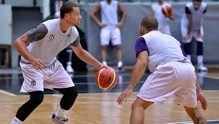 Beşiktaş Sompo Japan Takımımız Taktik Çalıştı