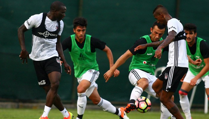 Futbol Takımımız, U-21 Takımımız İle Antrenman Maçı Yaptı