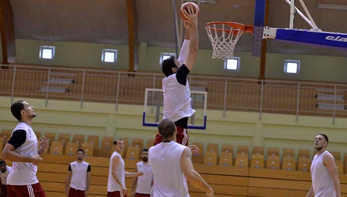 Basketbolda Akşam Antrenmanı Notları