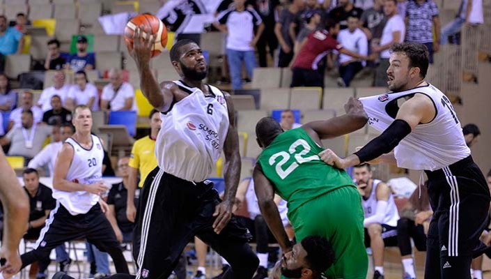 Beşiktaş Sompo Japan:73   Unics Kazan:62
