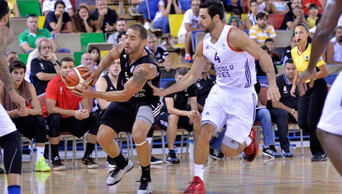 Anadolu Efes: 72 Beşiktaş Sompo Japan: 67