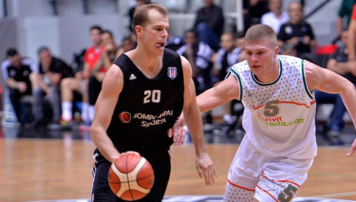 Beşiktaş Sompo Japan: 85  Banvit: 83