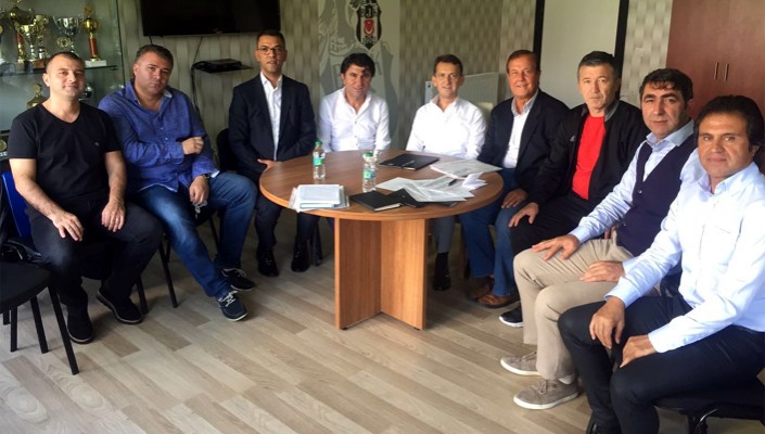Futbol Özkaynak Düzeni ve Futbol Okulları İstişare Toplantısı Yapıldı