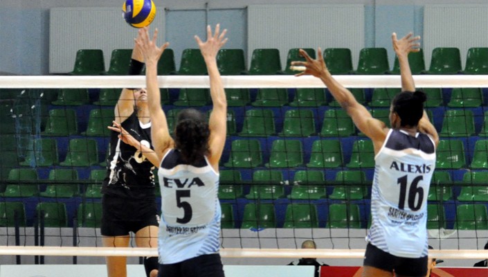 Kadın Voleybol Takımımız Hazırlık Maçında Sarıyer Belediyesi İle Karşılaşacak