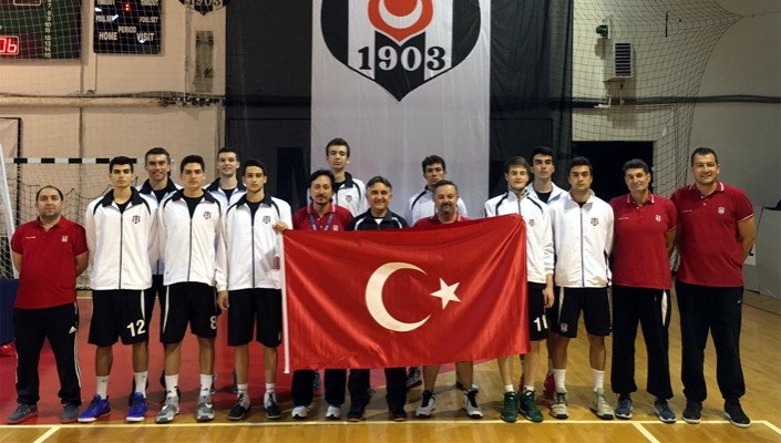 Basketbol Altyapı – Akademi’de Cumhuriyet Bayramı Kutlaması