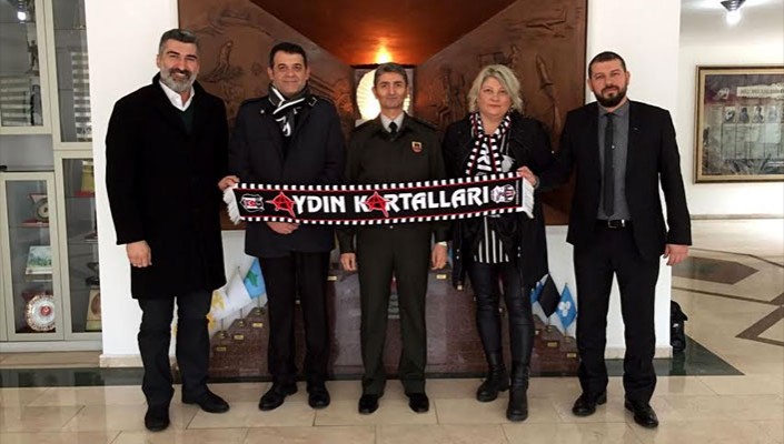 Aydın Beşiktaşlılar Derneği’nden Aydın İl Jandarma Alay Komutanı’na Ziyaret