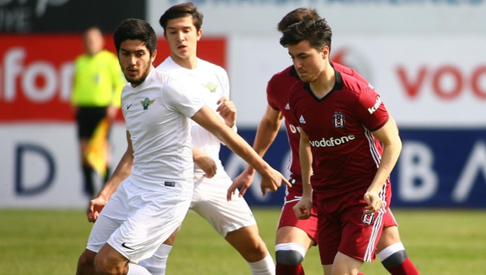 Beşiktaş:3 Akhisar Bld.Gençlik ve Spor:0 (U-21)