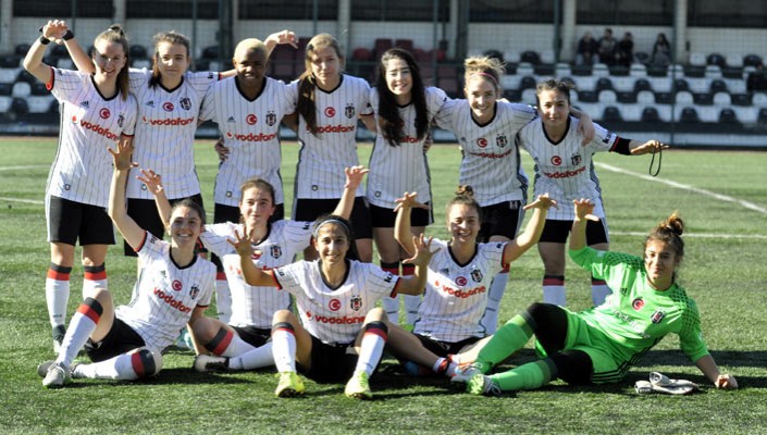 Beşiktaş:6 Adana İdmanyurduspor:0 (Kadın Futbol)