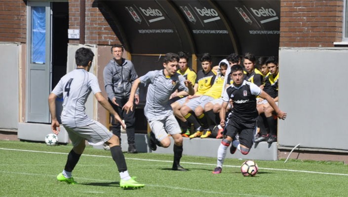 Beşiktaş:1 İstanbulspor:1 (U-16)