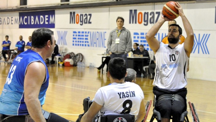 Balıkesir Büyükşehir Bld.:78 Beşiktaş RMK Marine:68