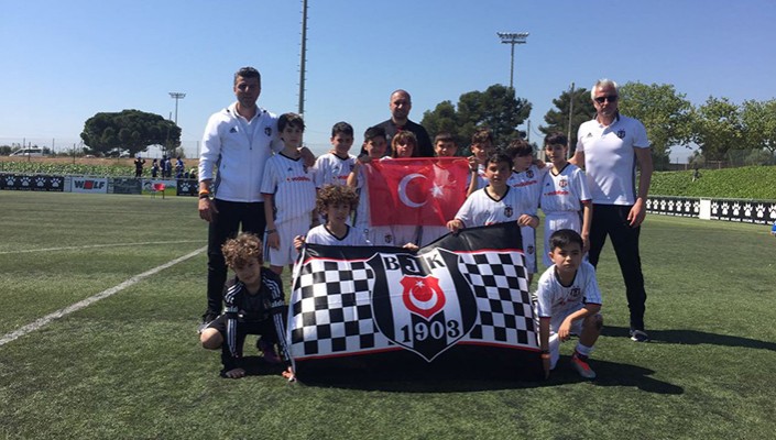 U-10 Takımımız, Uluslararası Turnuvada Grubunu Lider Tamamladı