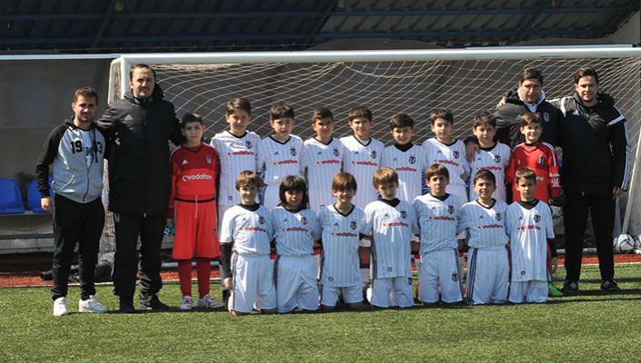 Beşiktaş:8 Bayrampaşaspor:0 (U-11)