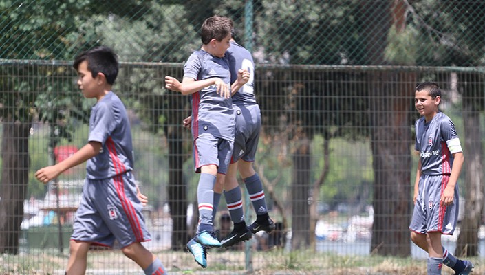 U-11 Takımımız Namağlup Şampiyon Oldu