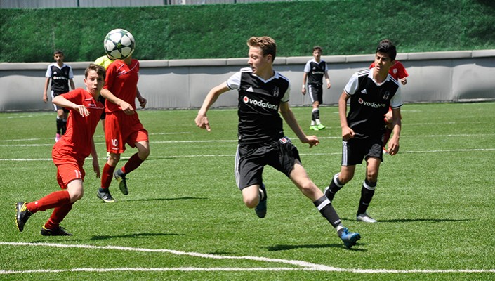 Beşiktaş:4 Pendikspor:1(U-14)