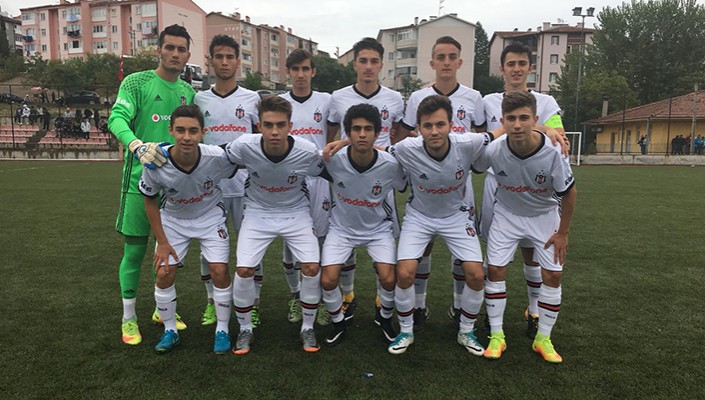Beşiktaş:1 A. Konyaspor:3 (U-19)