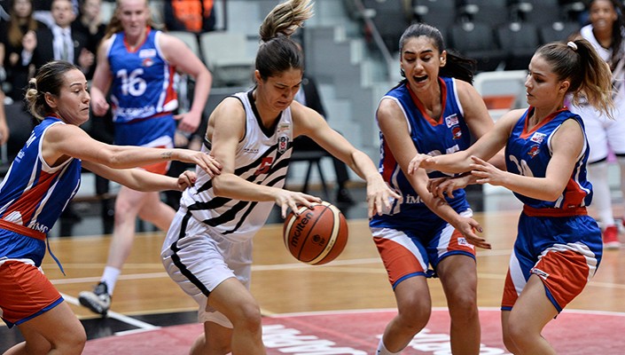 Beşiktaş:92 Bornova Becker:55