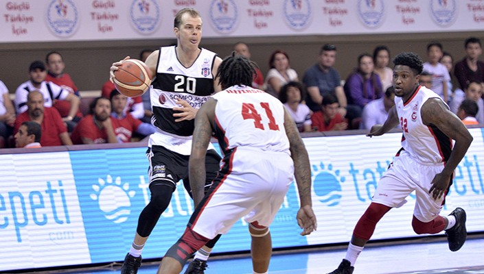 Gaziantep Basketbol:70 Beşiktaş Sompo Japan:77