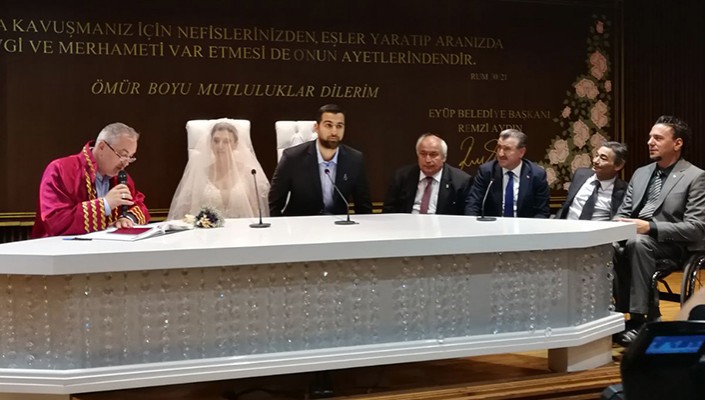 Beşiktaş RMK Marine Takımımızın Oyuncusu Cem Gezinci Evlendi