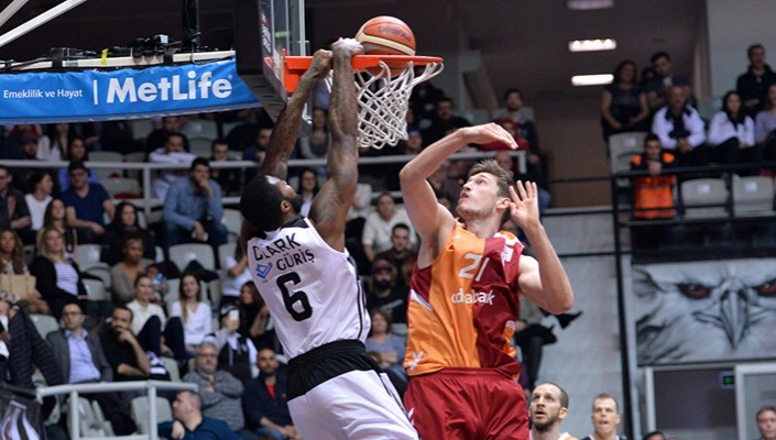 Earl Clark: ‘Sahada her şeyimizi verdik’