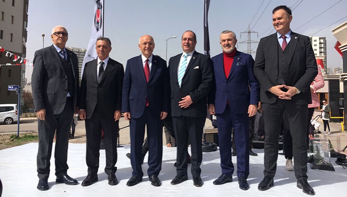 Ahmet Nur Çebi, Ahmet Ürkmezgil ve Hakan Özköse, Beşiktaş Ormanı Fidan Dikim Törenine Katıldı