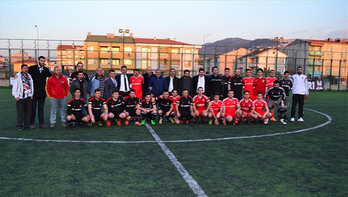 Gemlik Beşiktaşlılar Derneği, Süleyman Seba Anısına Futbol Turnuvası Düzenledi