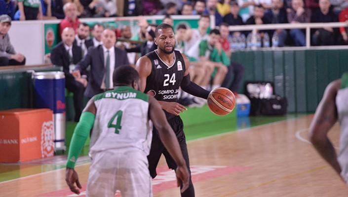 Yeşil Giresun Bld. Spor:58 Beşiktaş Sompo Japan:82