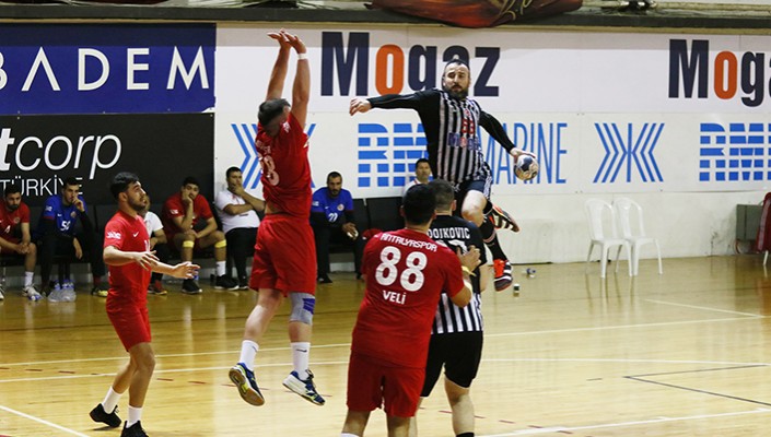 Hentbol Süper Ligi'nde Şampiyon Beşiktaş Mogaz