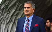Manager Şenol Güneş' reaction following Bursaspor victory: 