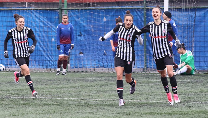 Beşiktaş:4 Trabzon İdmanocağı:0 (Kadın Futbol)
