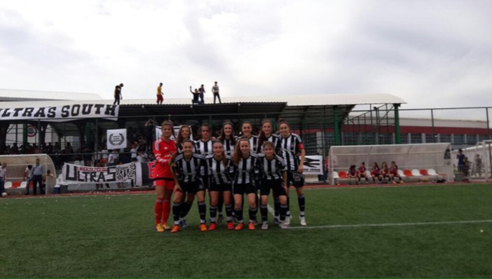 Kadın Futbol Takımımız, Ligi Namağlup Şampiyon Tamamladı