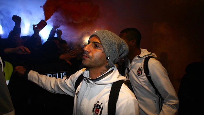 Futbol Takımımıza İstanbul’da Coşkulu Karşılama