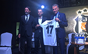 Başkanımız Fikret Orman, Antalya'da Yapılan Şampiyonluk Balosunda Beşiktaşlılarla Buluştu