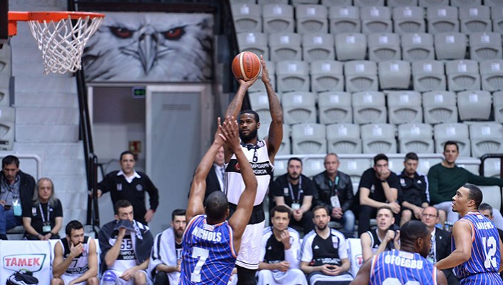 Beşiktaş Sompo Japan:84 Best Balıkesir:75