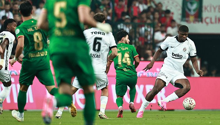 Amed Sportif Faaliyetler:2 Beşiktaş:0 (İlk Yarı Sonucu)