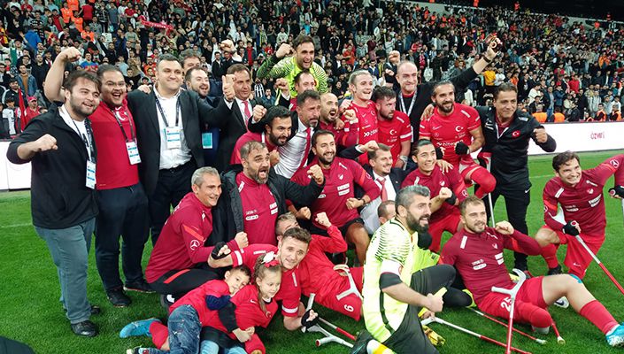 Ampute Futbol Milli Takımımız, Vodafone Park’ta Oynanan Yarı Final Maçı Sonucunda WAFF Ampute Dünya Kupası’nda Finale Yükseldi